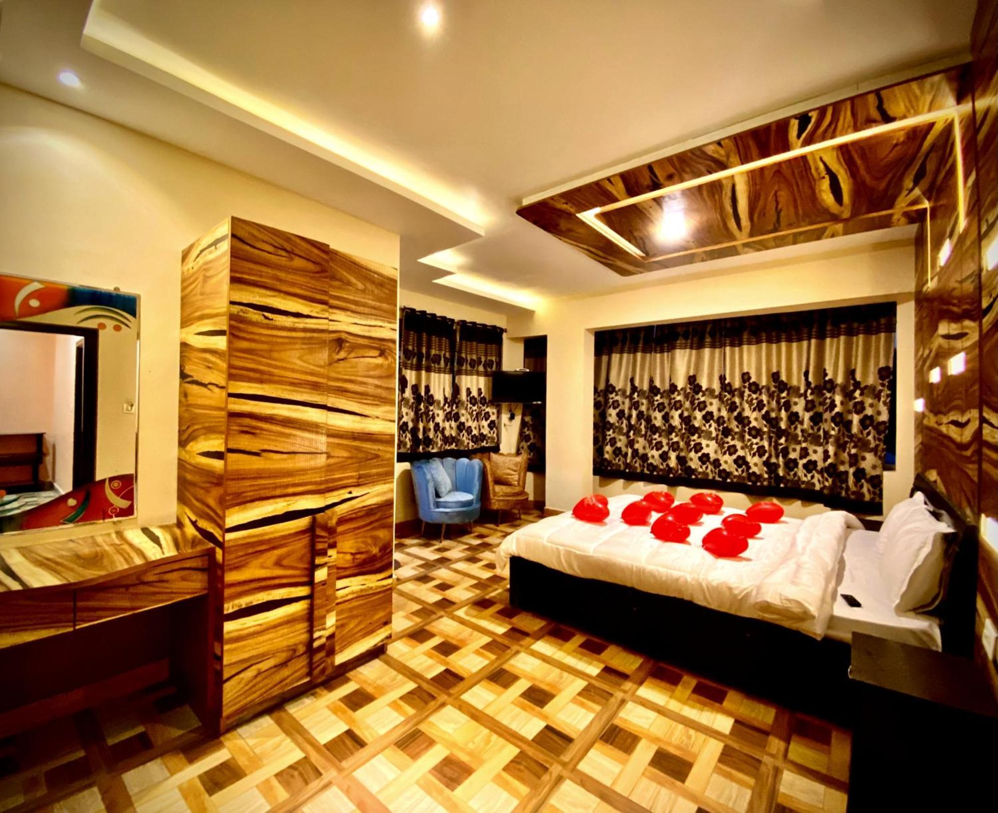 Magic Mist Resort Ooty Esterno foto
