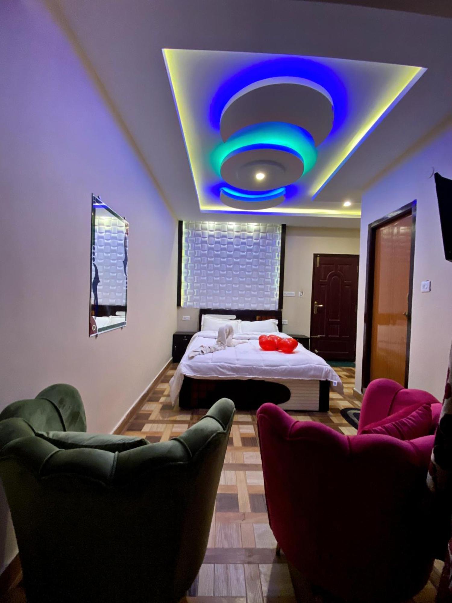 Magic Mist Resort Ooty Esterno foto