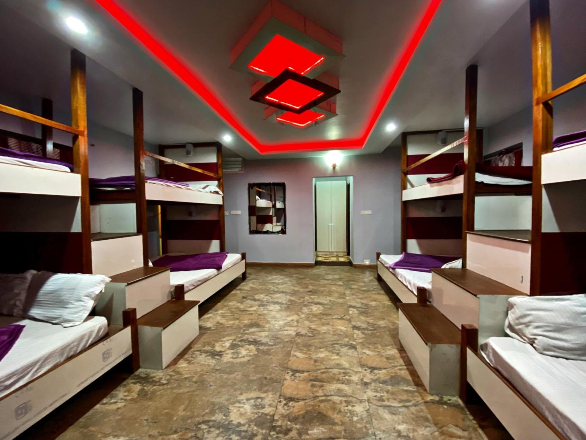 Magic Mist Resort Ooty Esterno foto